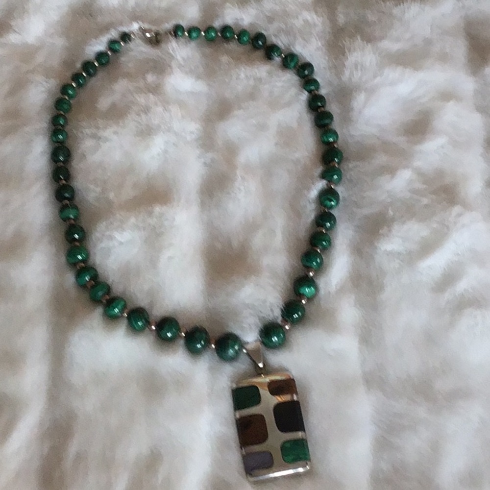 Malachite necklace with Rectangle Silver fob